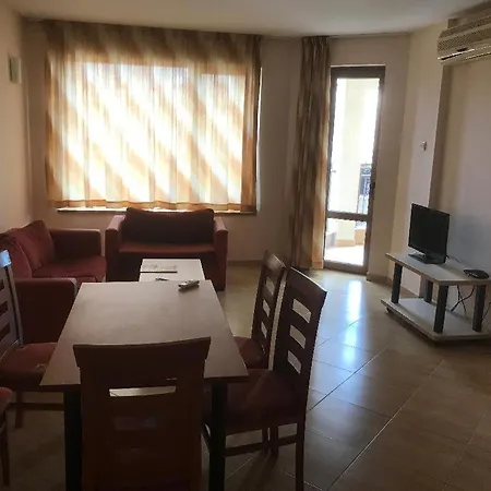 Apartment Golden Dreams B 3 *